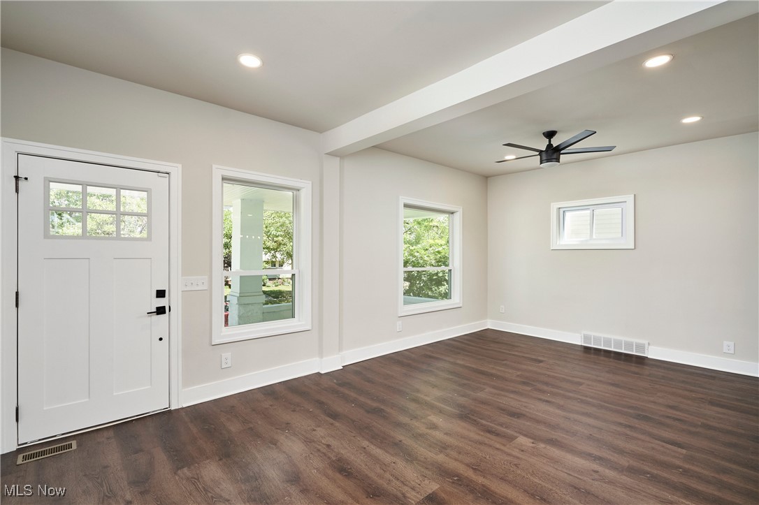 Mathews & Gilberta 03 - Residential