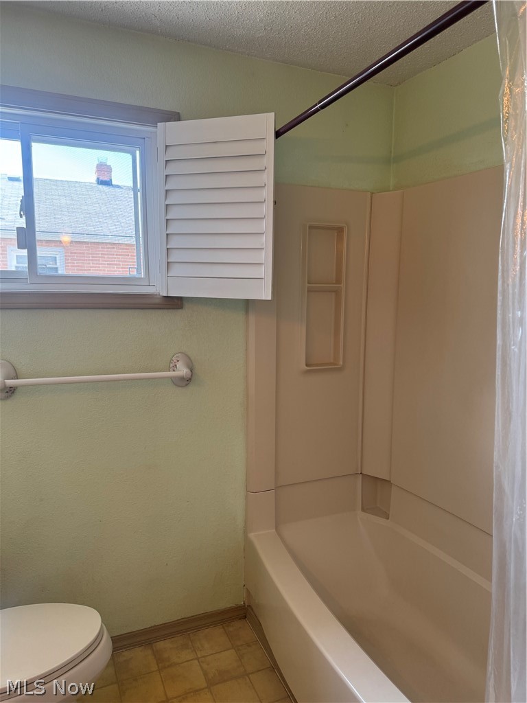 Clarkwood Condo - Residential
