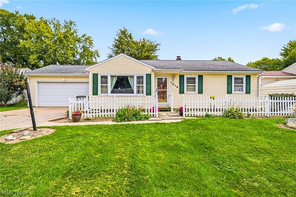 1016 TREELANE DR, ASHTABULA, OH 44004 - Image da5e3870691693eb43a7c6df72bcc856/1590414902