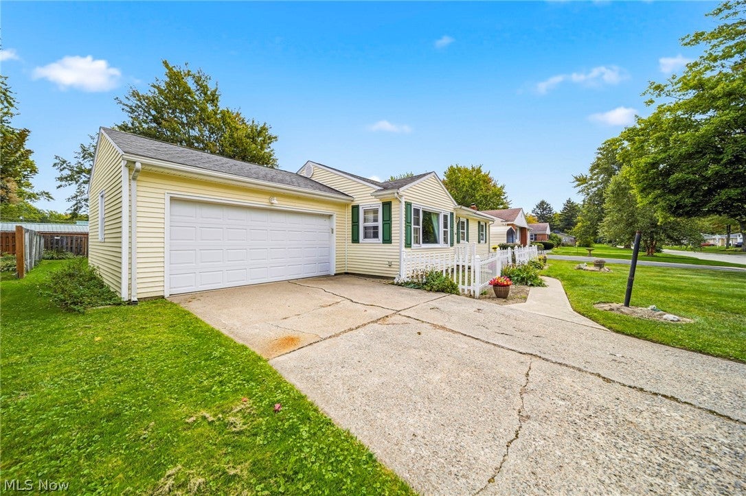 1016 Treelane Drive