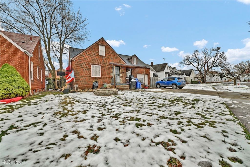 Photo of 4275 W 137th Street, Cleveland, OH 44135 (MLS # 5178598)