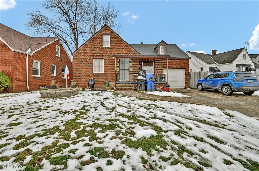 Photo of 4275 W 137th Street, Cleveland, OH 44135 (MLS # 5178598)