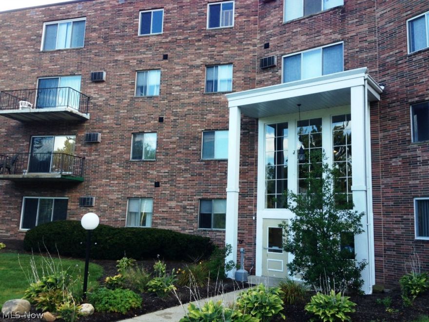 Renovated condo at the Citadel in Chagrin Falls across from River Run Park! Enjoy the convenience of 1st floor living in this beautiful 2 bedrooms, 1.5 BA space.  As you enter, you will be welcomed with attractive laminate flooring in the kitchen.  The kitchen is a chef's delight unlike any other unit you have seen! It features all new stainless steel appliances includes: refrigerator, dishwasher, stove & microwave. The kitchen was opened up to include a bar w/new drop lights to sit & enjoy your meals.  Looking for a space to place your laptop or write a note? There is a built in desk area as well.  The living room & bedrooms features all new carpet & a lighted ceiling fan has been added for extra comfort in the living rm. The bathroom features a new vanity, toilet and pristine newly glazed tub.  Since this unit is an end unit, the master features 2 large windows for natural light & new blinds for privacy when needed.  The master also has a large 6x5 walk-in closet & a private addition