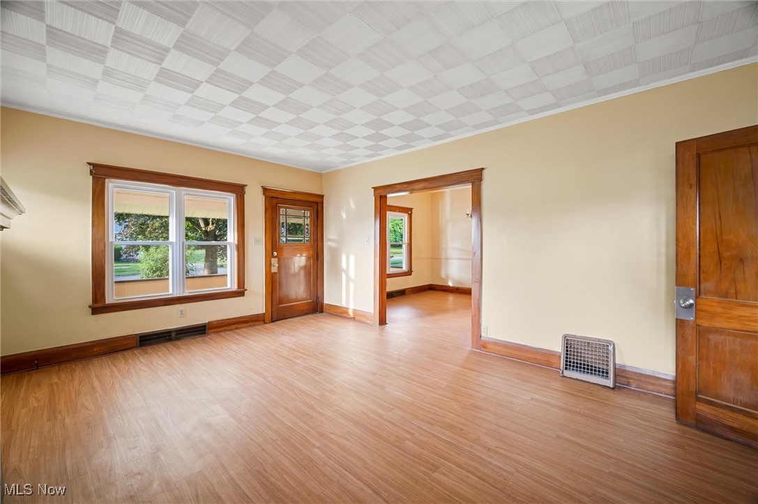 Elm Homestead - Residential