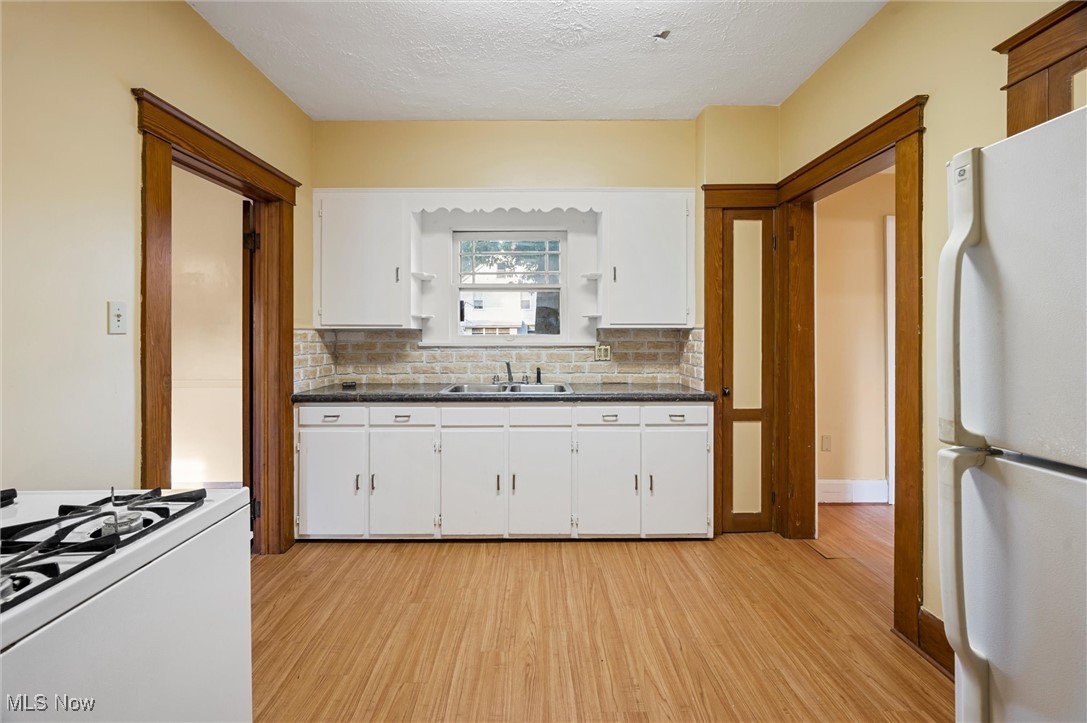 Elm Homestead - Residential