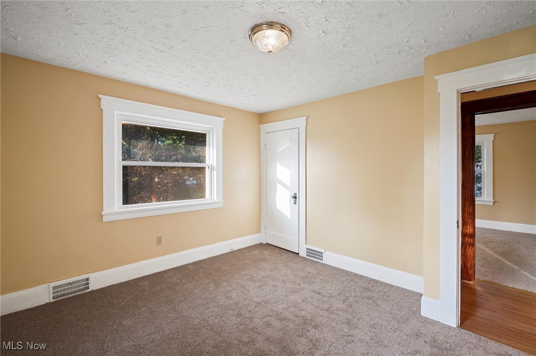 Elm Homestead - Residential