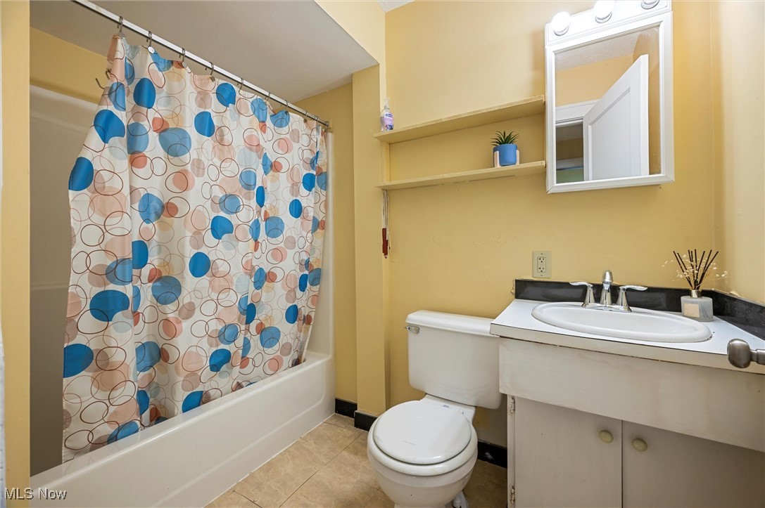 Elm Homestead - Residential