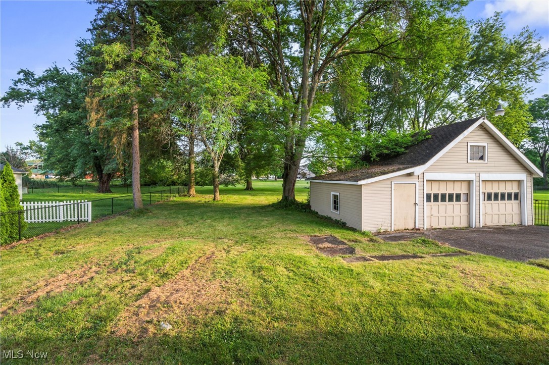 Elm Homestead - Residential