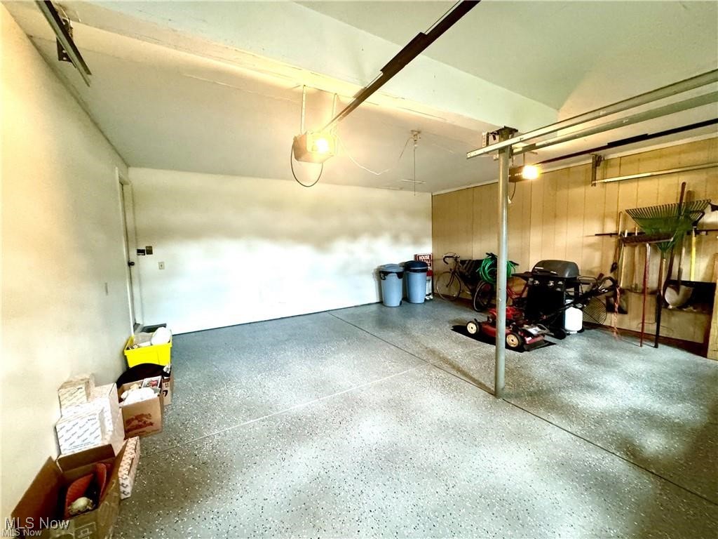 6884 Slippery Rock Drive, Canfield, Ohio image 35