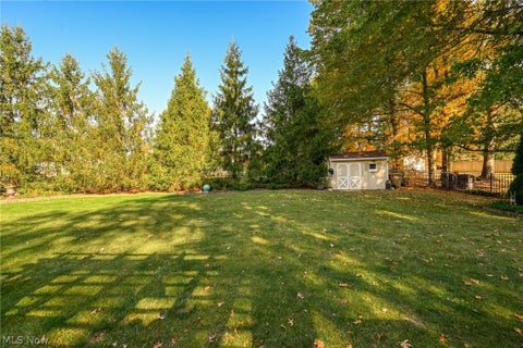 Tiny photo for 425 Middlestone Way, Cuyahoga Falls, OH 44223 (MLS # 5255880)