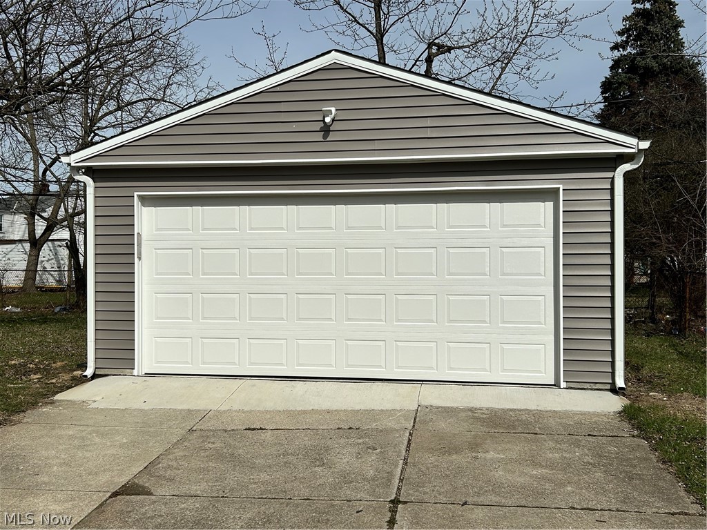 Center Hwy - Residential