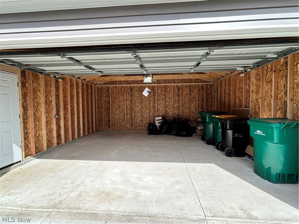 Center Hwy - Residential