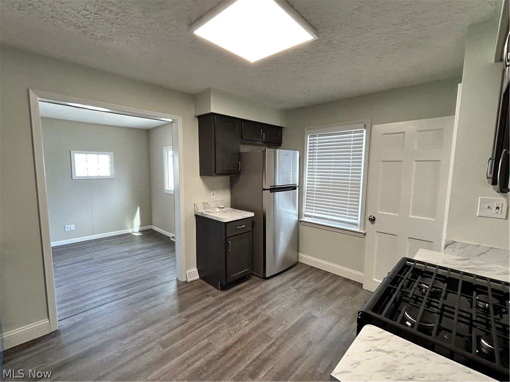 Center Hwy - Residential