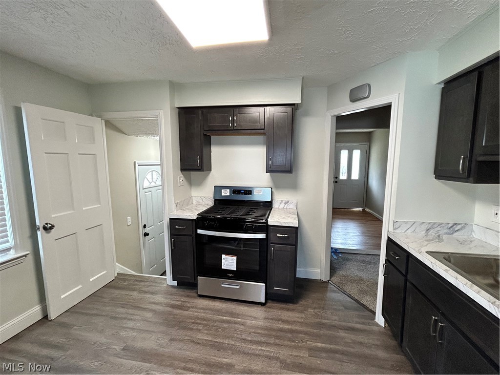 Center Hwy - Residential