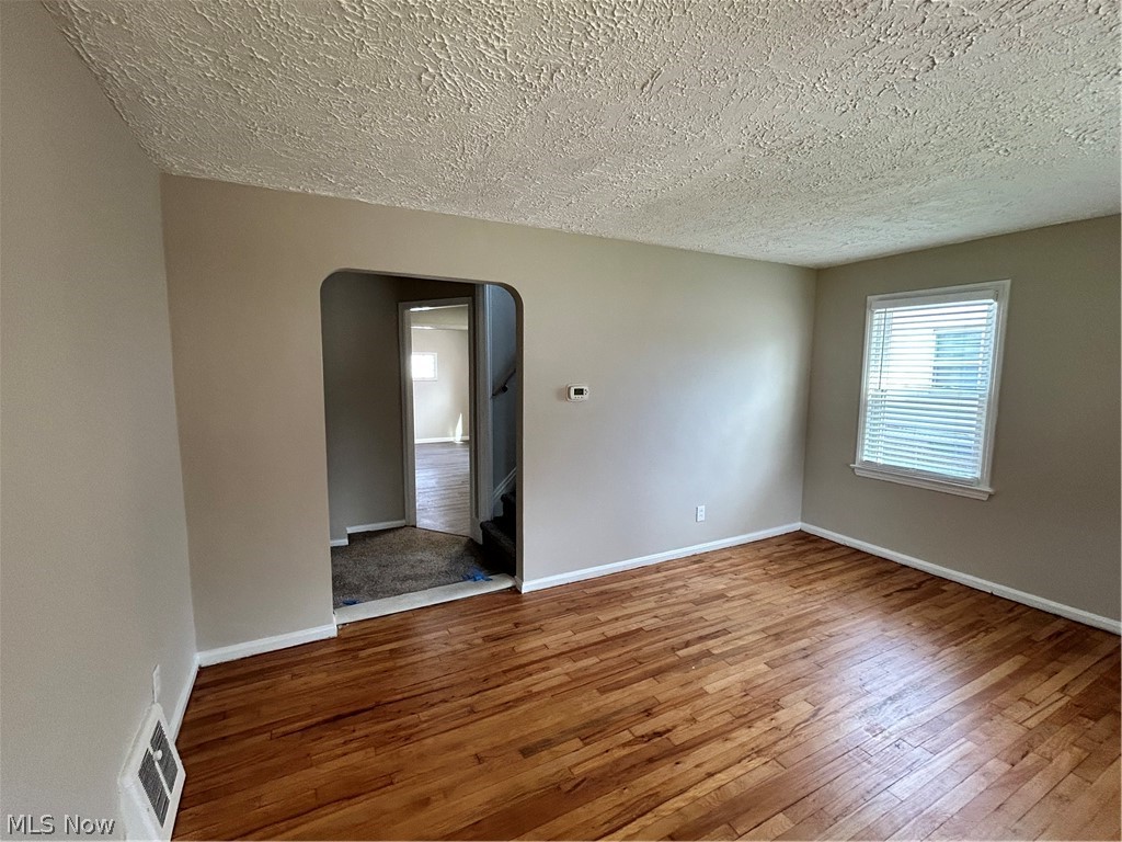 Center Hwy - Residential