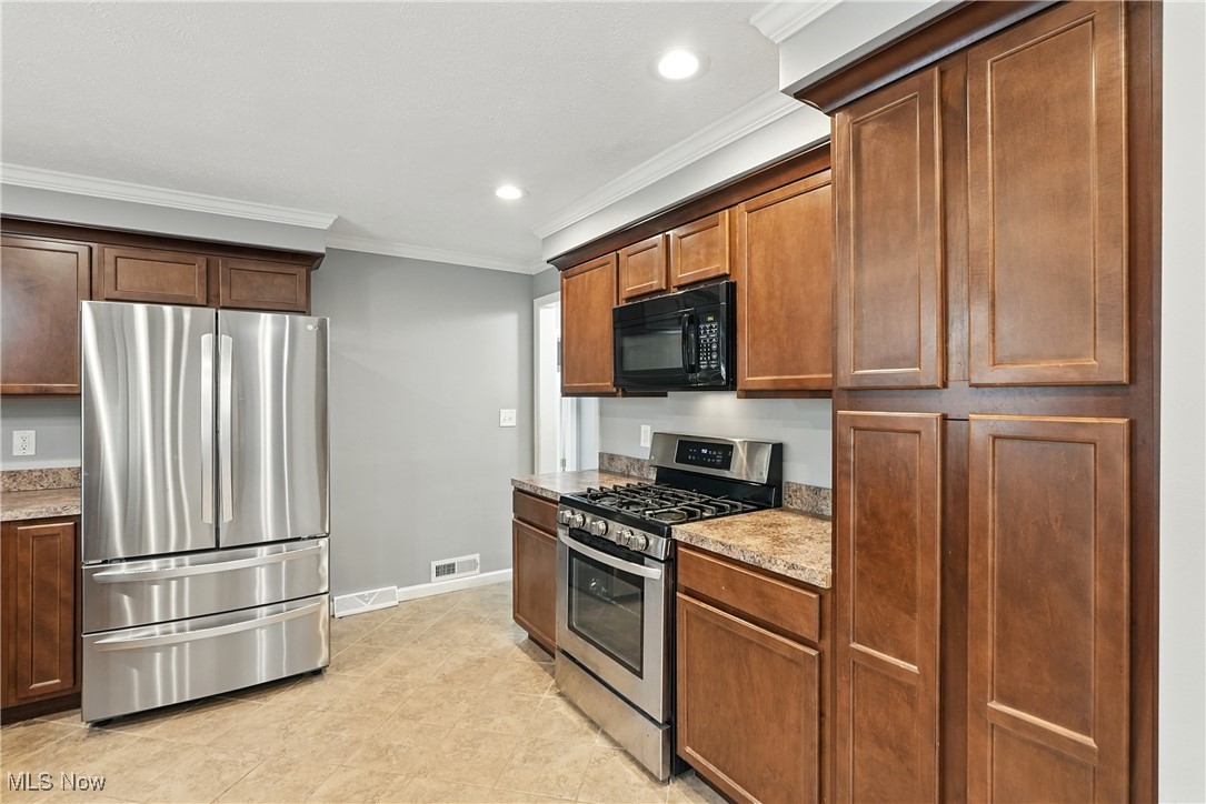 5871 Graydon Drive