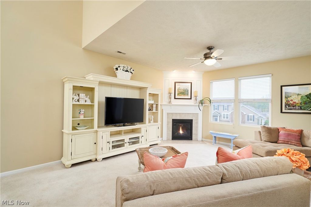 Photo of 438 Turner Drive, Copley, OH 44321 (MLS # 5206130)