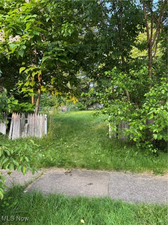 Welcome to your future adventure spot in Kenmore, Ohio! This vacant lot is a blank canvas just waiting for your dreams to come true. Whether you want to pitch a tent for a weekend getaway, set up a cozy spot for stargazing, or simply enjoy some outdoor fun, this lot has got you covered. No need for a tent? Just bring your picnic blanket and enjoy the fresh air. The possibilities are endless, and the price is right for making your outdoor dreams come true!