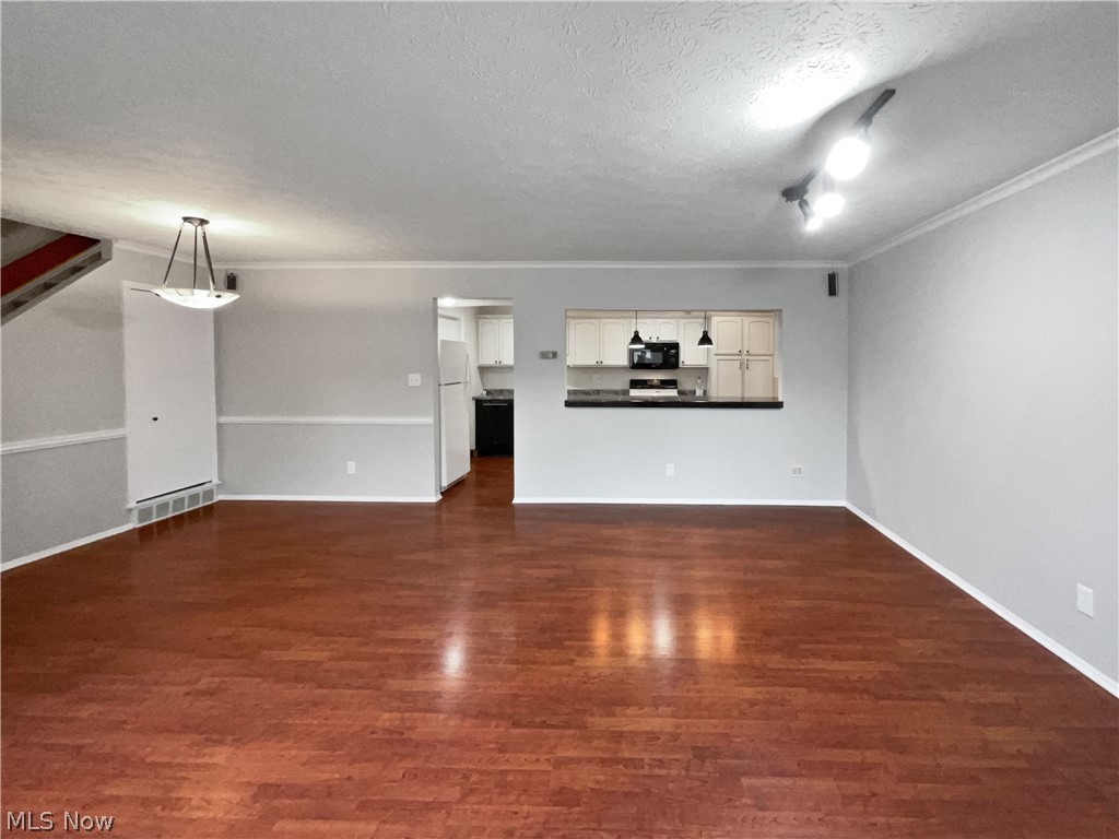 Harbour Light Condo - Residential