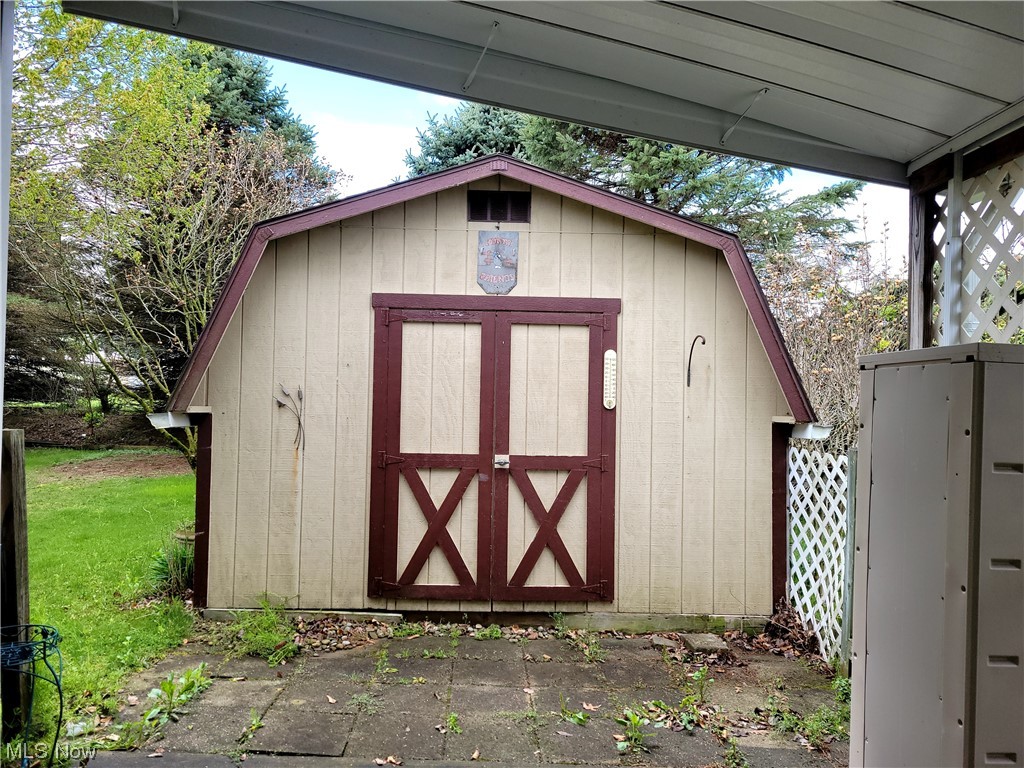 Twin Lakes - Residential