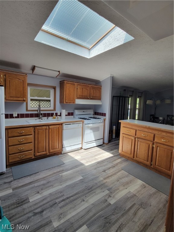 Twin Lakes - Residential