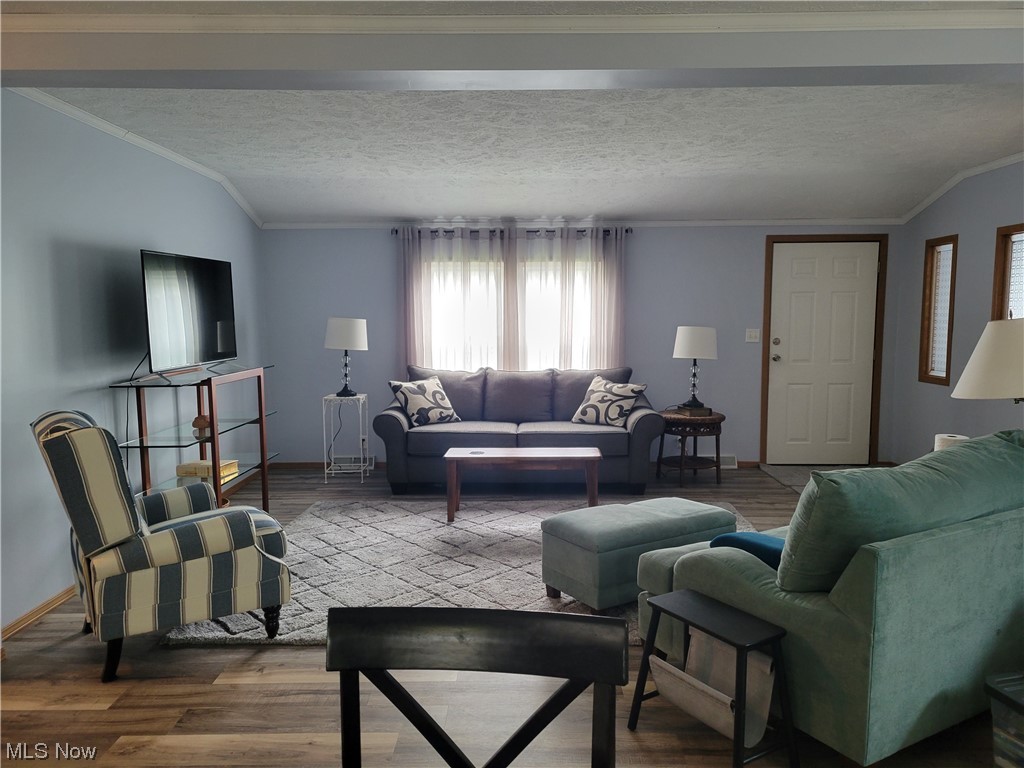 Twin Lakes - Residential