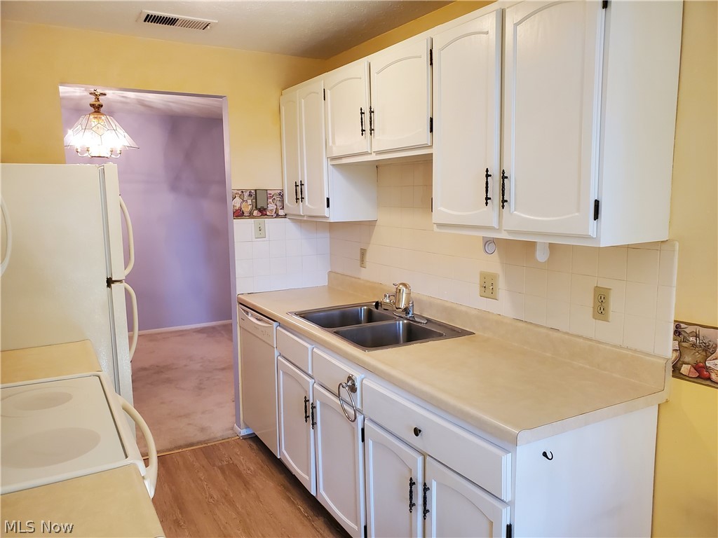 Silver Lake Towers Condo - Residential