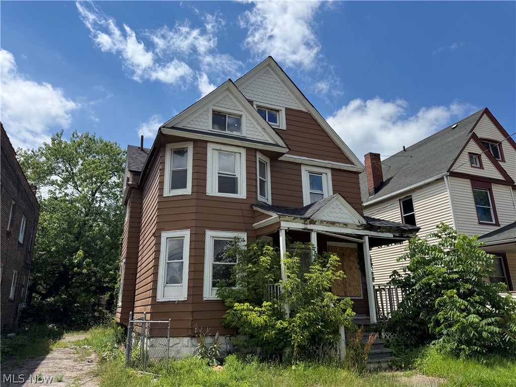 540 E 123rd Street