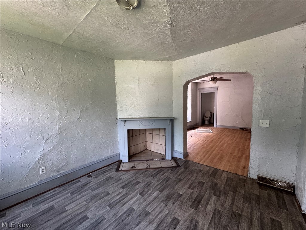540 E 123rd Street
