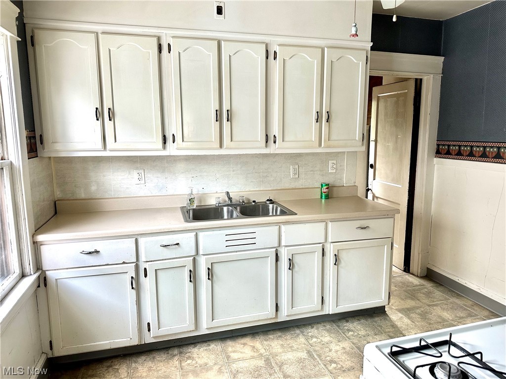 Edgewater - Residential Income