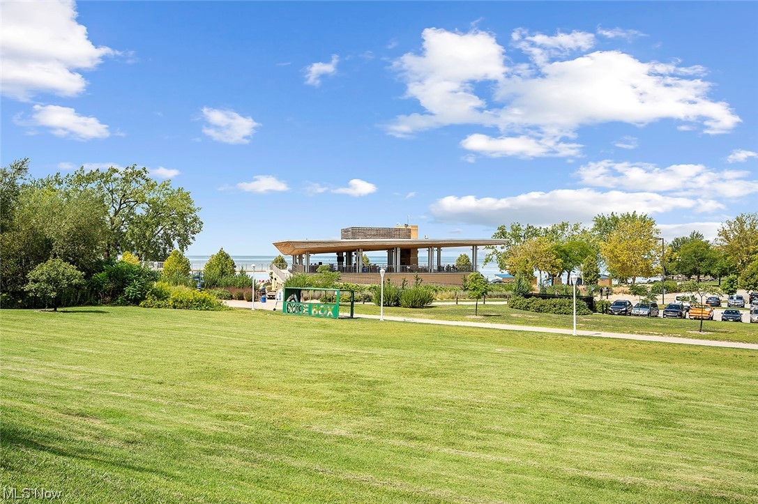 Edgewater - Residential Income