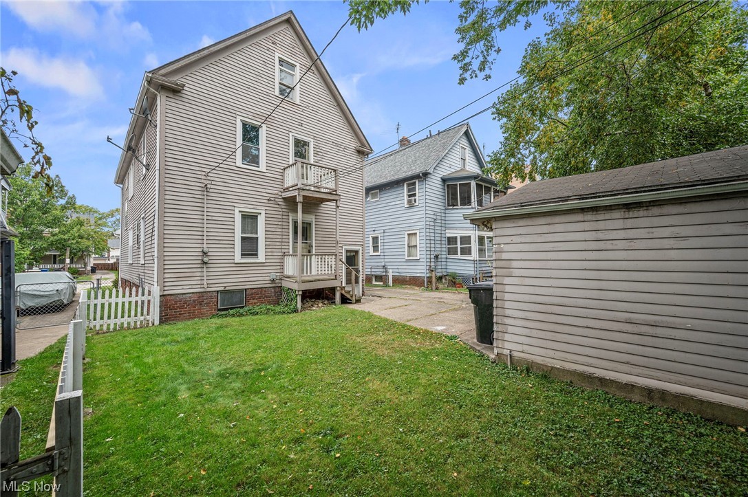 Edgewater - Residential Income