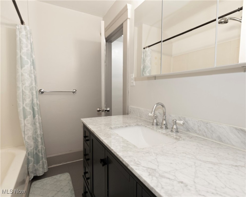 Laundon - Residential