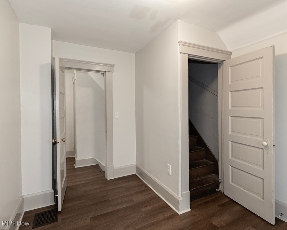 Laundon - Residential