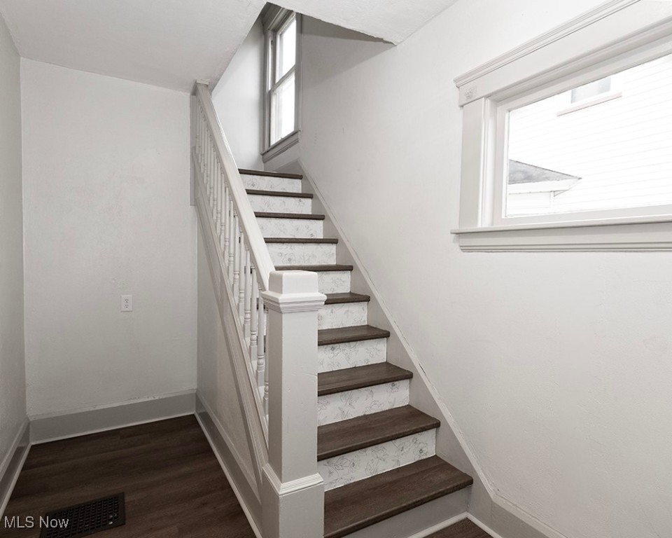 Laundon - Residential