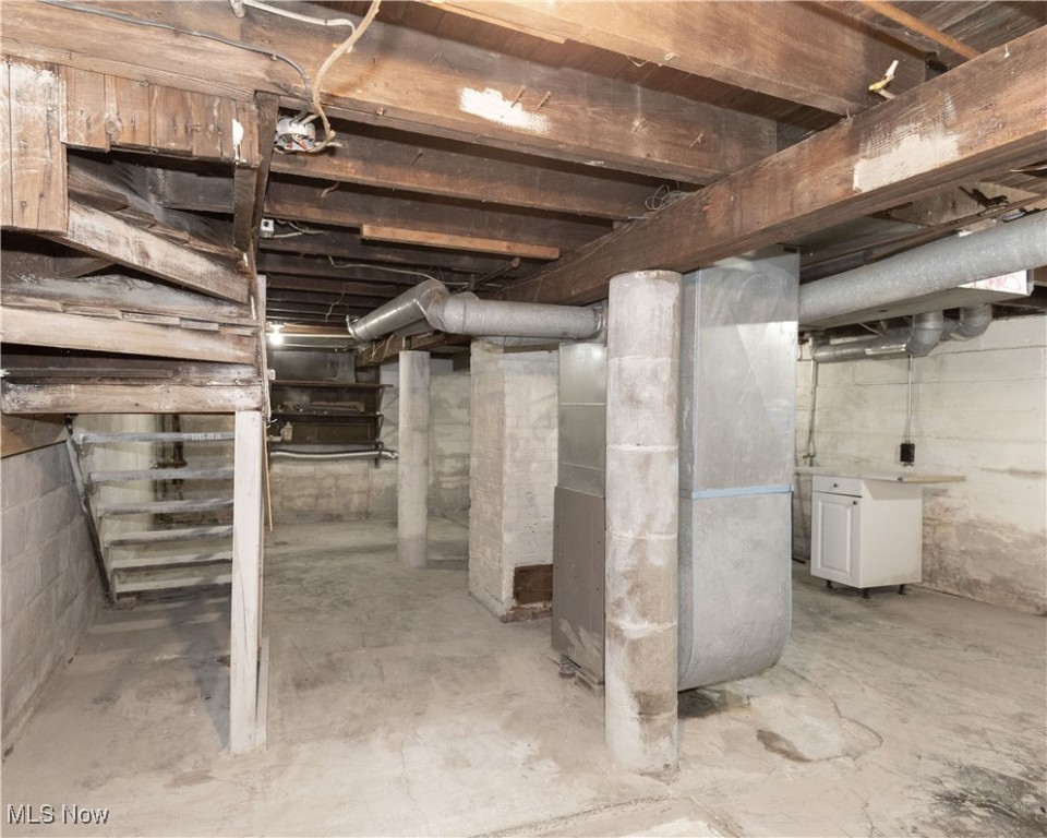 Laundon - Residential