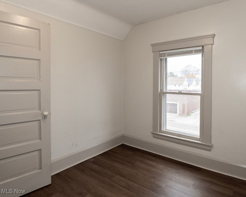 Laundon - Residential