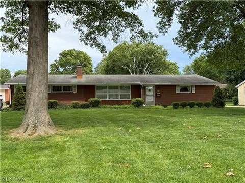 Homes For Sale - 330 Weber Avenue<br/> North Canton, OH 44720