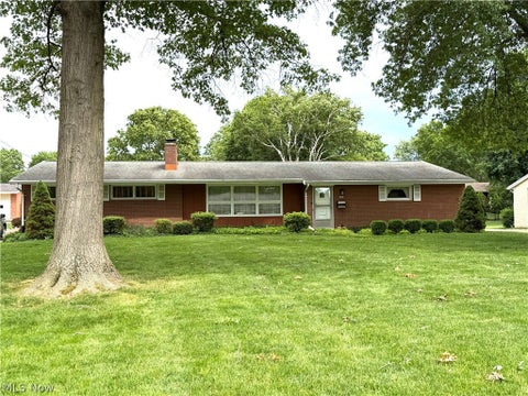 Homes For Sale - 330 Weber Avenue<br/> Stark County, North Canton, OH 44720