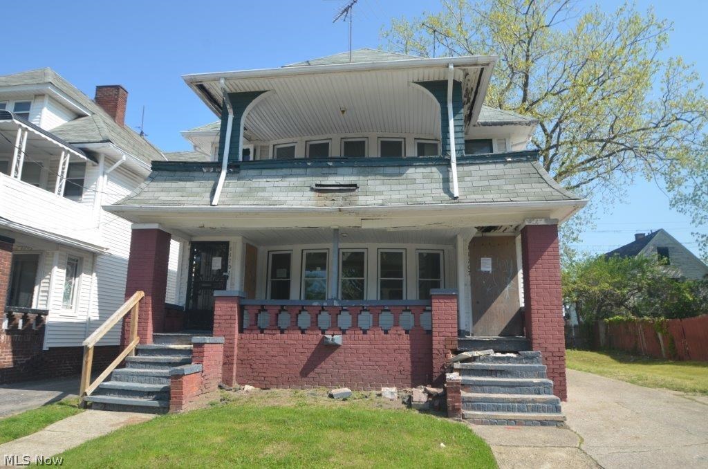 Parkway 01 - Residential Income