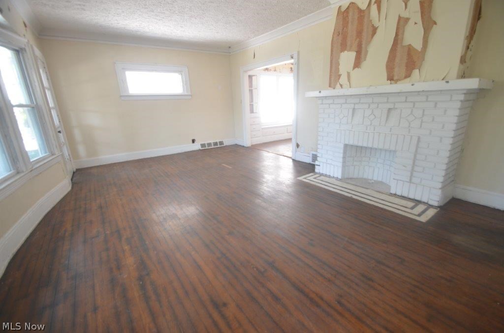 Parkway 01 - Residential Income