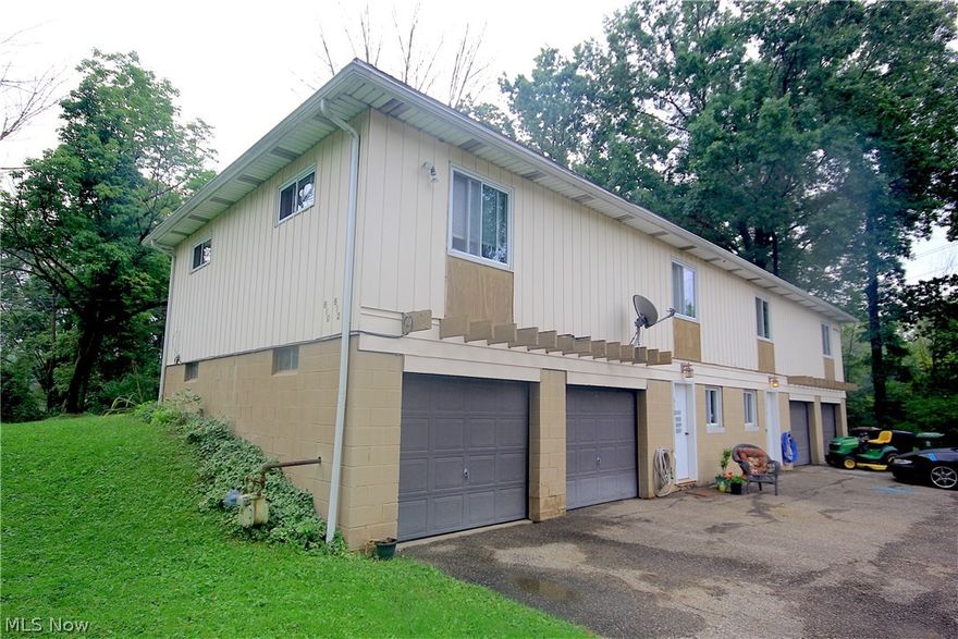 Well Maintained Manchester Duplex. Nice size lot just under an Acre! New roof October 2016! Each unit has Two bedrooms, Full bathroom with tile floor and skylight, Nice open floor plan w/ sliding door that leads to private patio. Lower Level has laundry room, storage and nice size bonus space. Each unit has 2 car garage. Great Investment! Both units currently rented out. New septic system being installed. This duplex has it all!
Call for your appointment today!