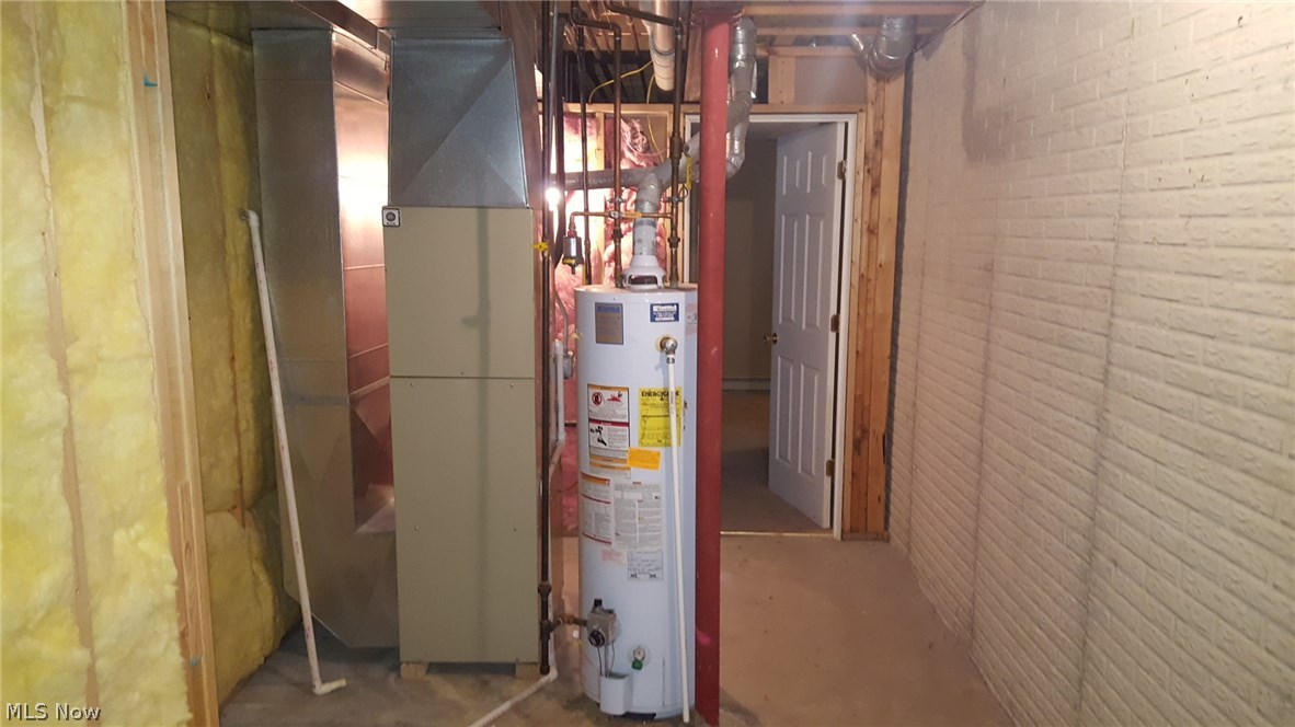 Woods Of Burlington - Residential