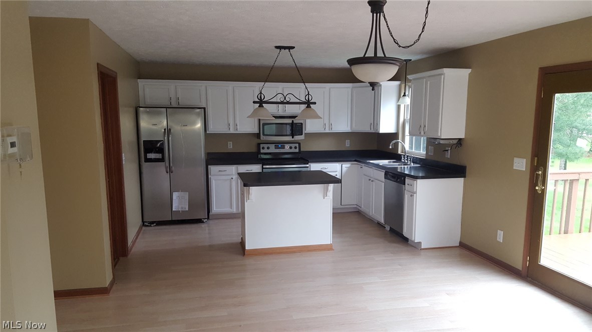 Woods Of Burlington - Residential