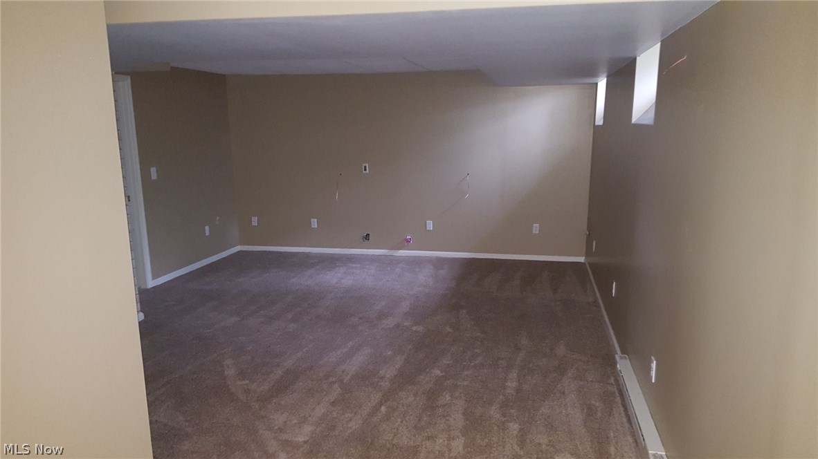 Woods Of Burlington - Residential