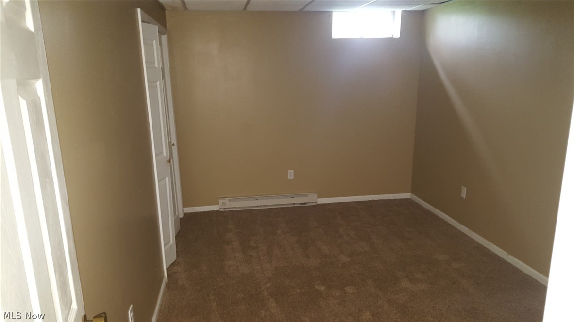 Woods Of Burlington - Residential