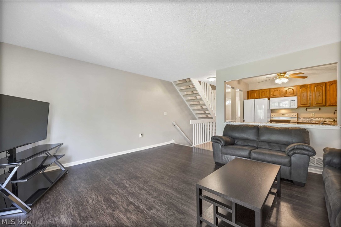 Steeple Chase - Residential