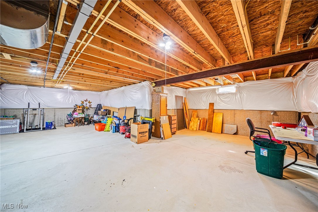 173 N Settlers Lane, Painesville, Ohio image 34