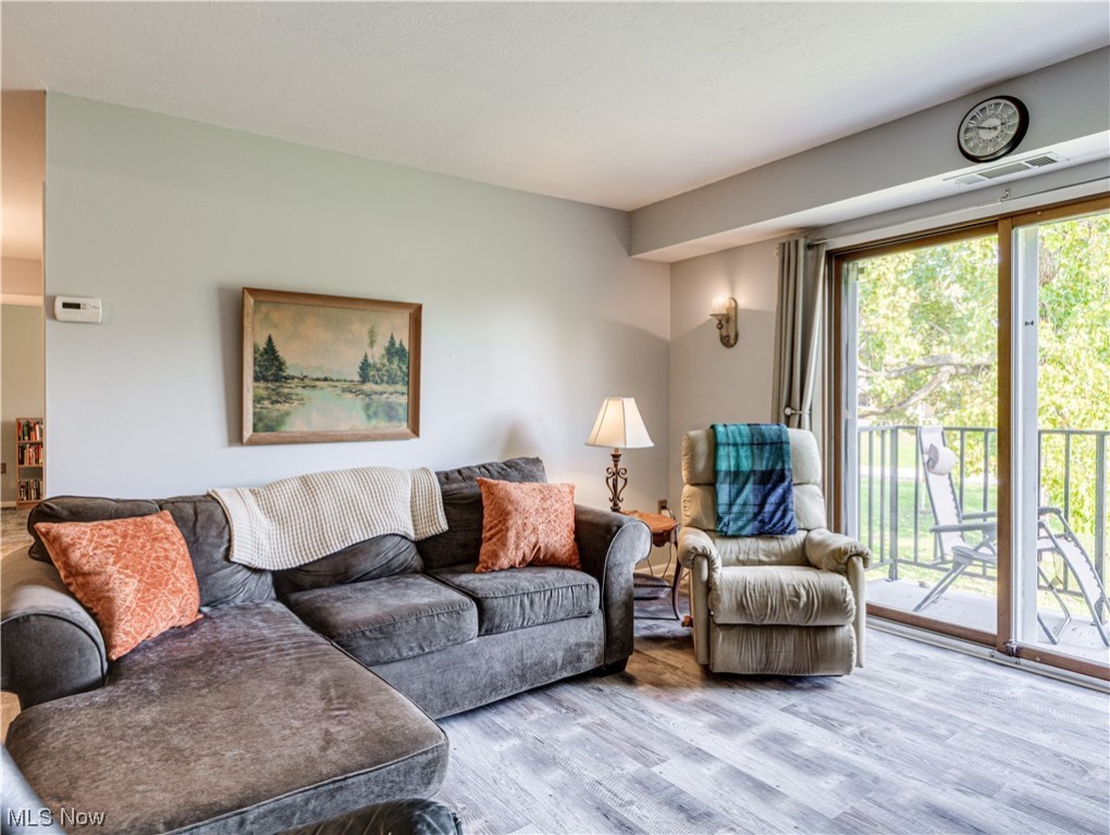 Royal Park Condo Ph I - Residential