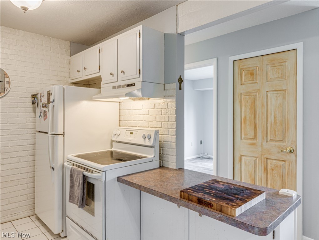 Royal Park Condo Ph I - Residential